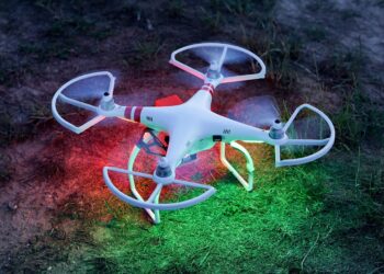Discover Tips to Flight Your Drone Safely and Responsibly