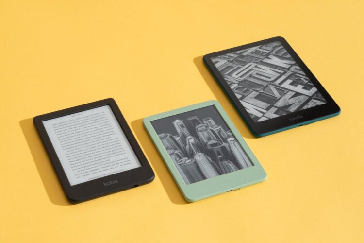The True Colors of E-Readers Emerge